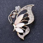 Broche-de-mariposa-con-diamantes-de-imitaci-n-para-mujer-insignia-de-insectos-de-circ-n-3.webp