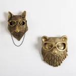 Colgante-De-Animal-De-Resina-De-Bronce-Antiguo-Almacenamiento-De-Pared-De-Cabeza-De-Ciervo-Dorado-2.Webp