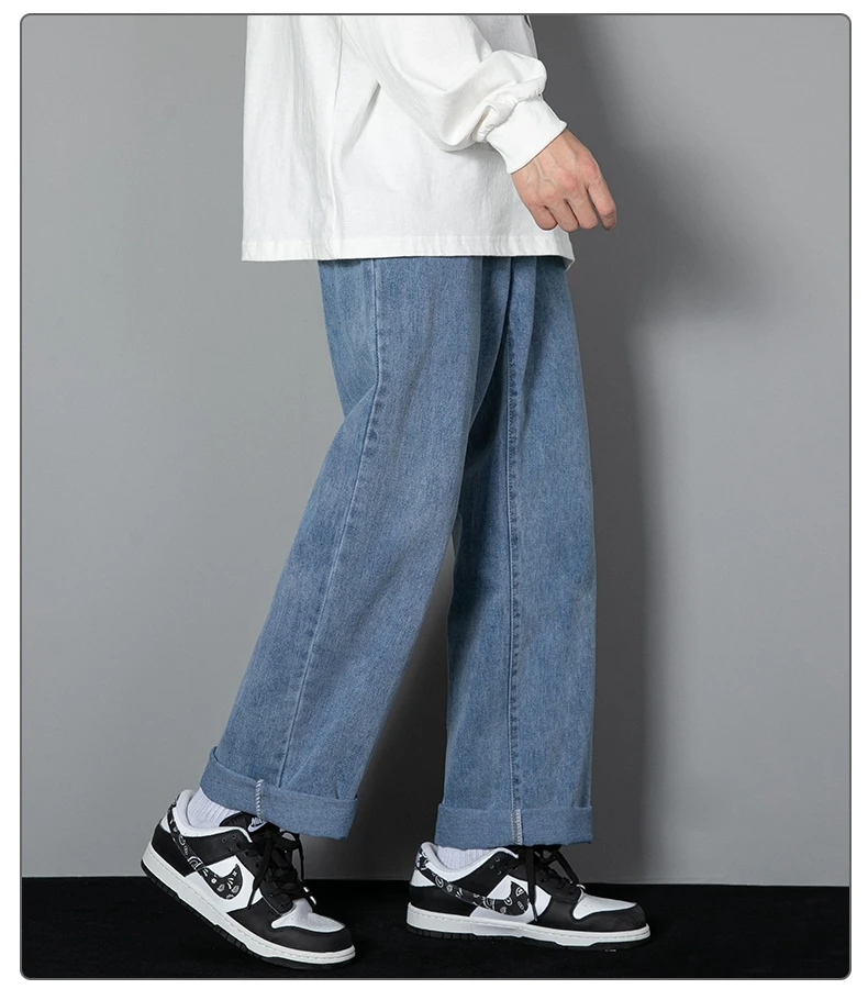 Jeans Rectos Y Sueltos: Auténtico Placer De Vestir