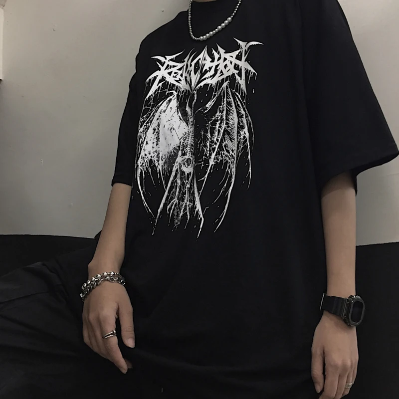 Impecable Camiseta Gótica Unisex para Hombre y Mujer