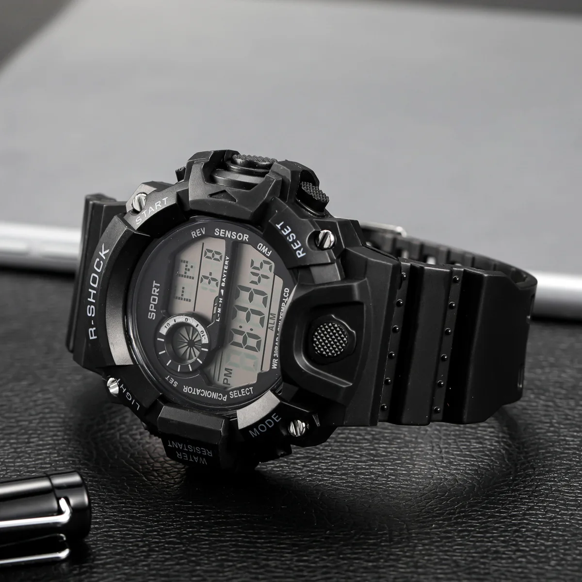 Nuevo Reloj Digital Led Para Hombre Elegante Y Moderno