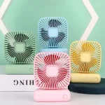 Pequeño Ventilador de Mesa para el Hogar y Oficina: Dinámico y Esencial