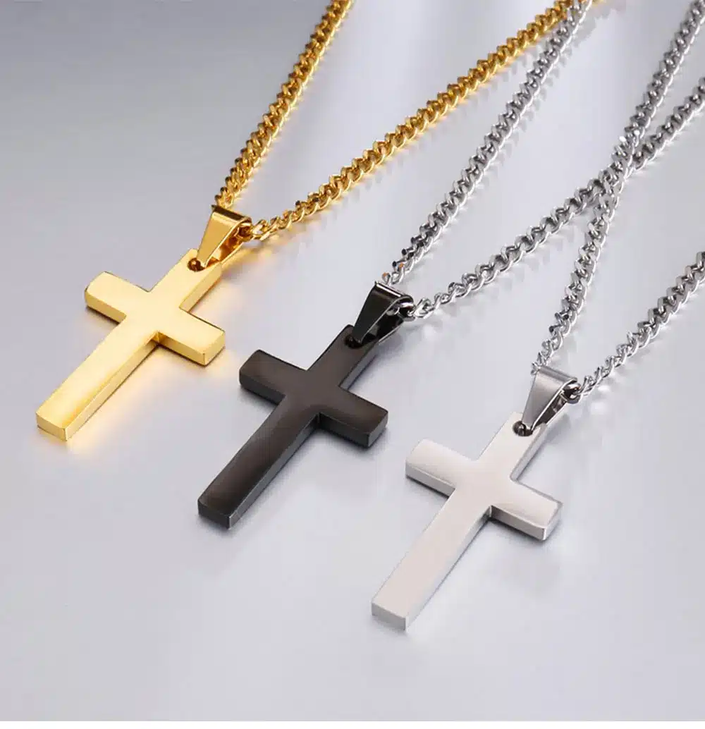 Extraordinario Collar De Cruz De Acero Inoxidable