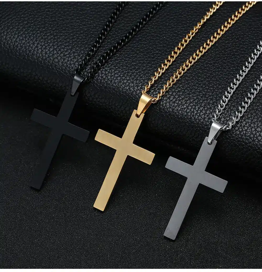 Extraordinario Collar De Cruz De Acero Inoxidable