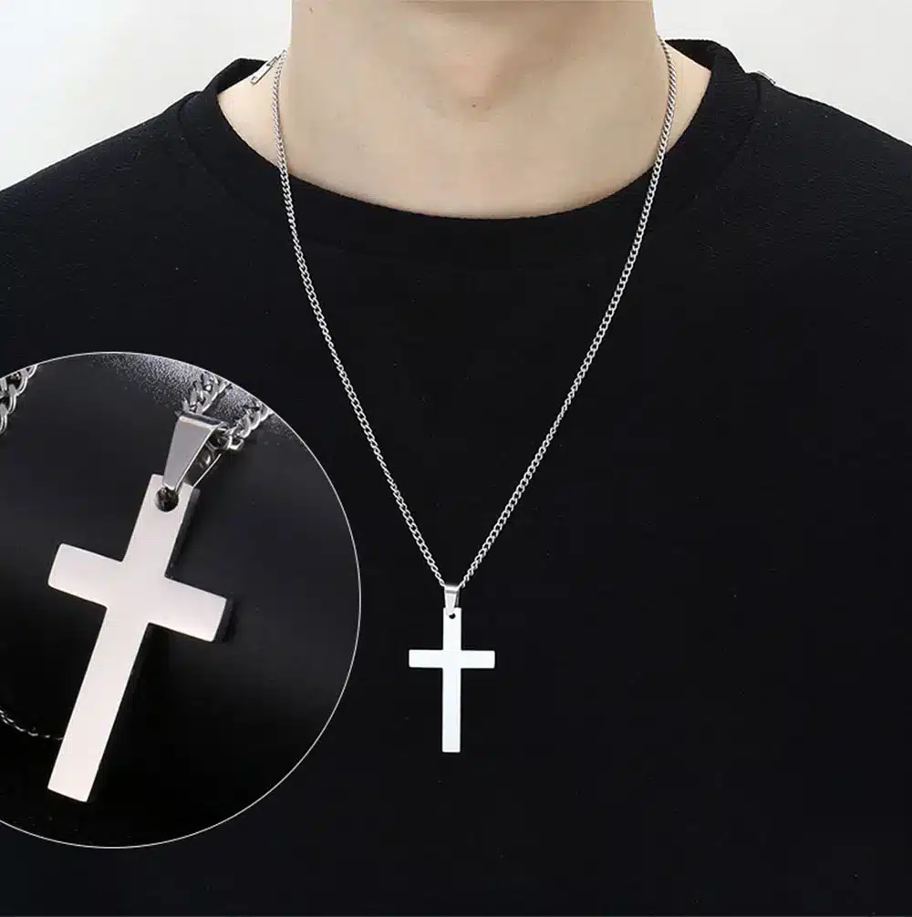 Extraordinario Collar De Cruz De Acero Inoxidable