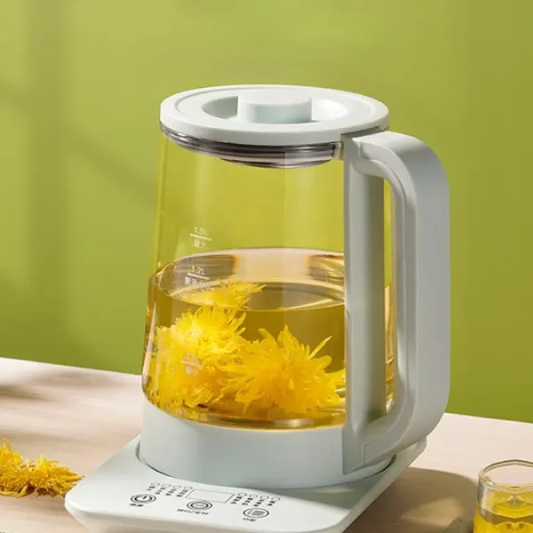 Tetera eléctrica pequeña para oficina: eficaz y práctica