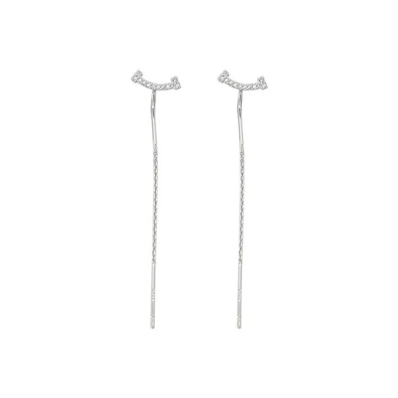 Pendientes colgantes de corazón y estrella: elegancia femenina