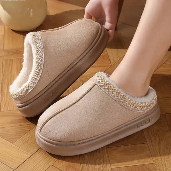 Imagen Del Producto Zapatos Cálidos De Algodón De Felpa Para Mujer: Comodidad Invernal | Compra Online En Tiendafiable