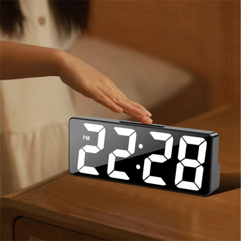 Reloj Digital LED: El último despertador con estilo