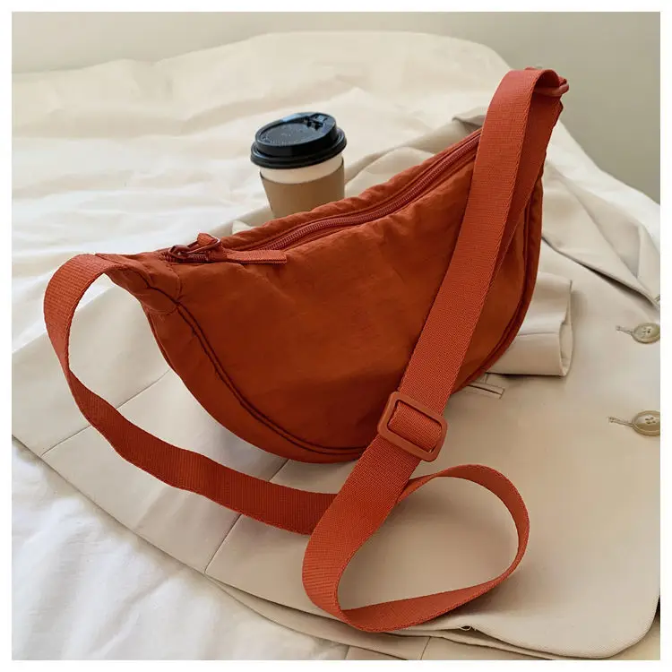 Bolso Bandolera De Nailon Para Mujer: Estilo Y Comodidad En Un Solo Accesorio