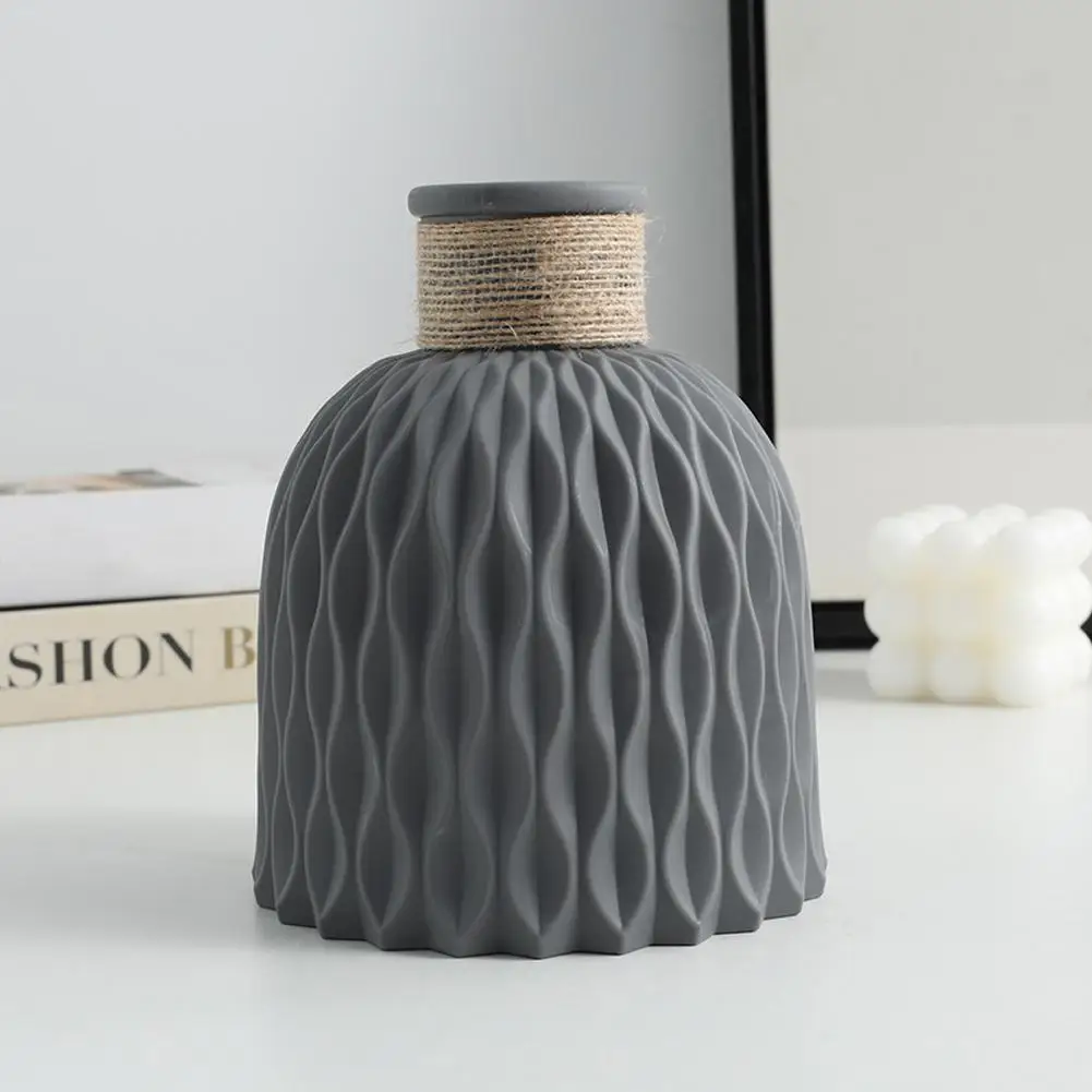 Florero De Plástico: El Complemento Perfecto Para Decorar Tu Hogar Florero De Plástico: El Complemento Perfecto Para Decorar Tu Hogar