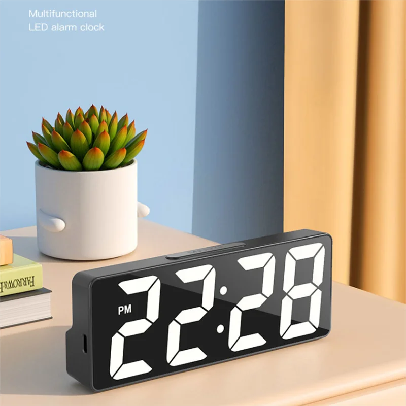 Reloj Digital LED: El último despertador con estilo