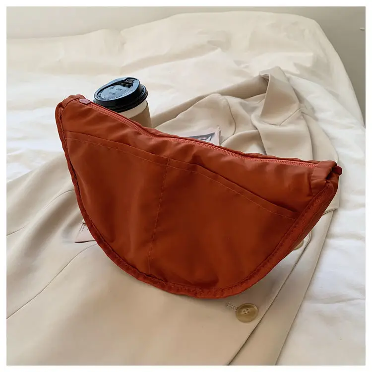 Bolso Bandolera De Nailon Para Mujer: Estilo Y Comodidad En Un Solo Accesorio