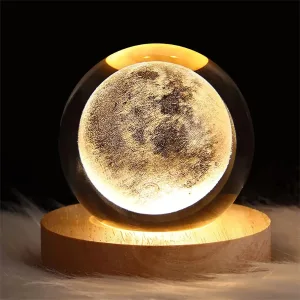 Lámpara de bola de cristal 3D: proyecciones planetarias y galaxia