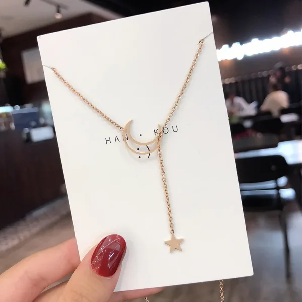 Gargantilla Luna Estrella: Elegante Y Minimalista