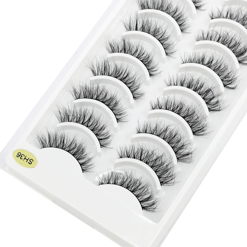 Pestañas postizas largas y naturales: realza tu mirada al instante
