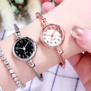 Imagen del producto pulsera pequeña, reloj de lujo de acero inoxidable para mujer | Compra online en Tiendafiable