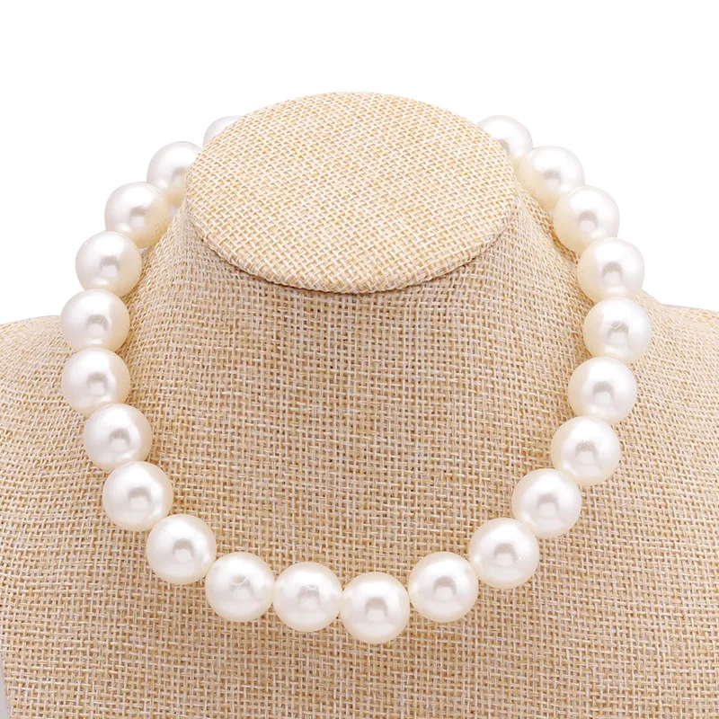 Collares de perlas de agua dulce: elegancia y simplicidad para mujer
