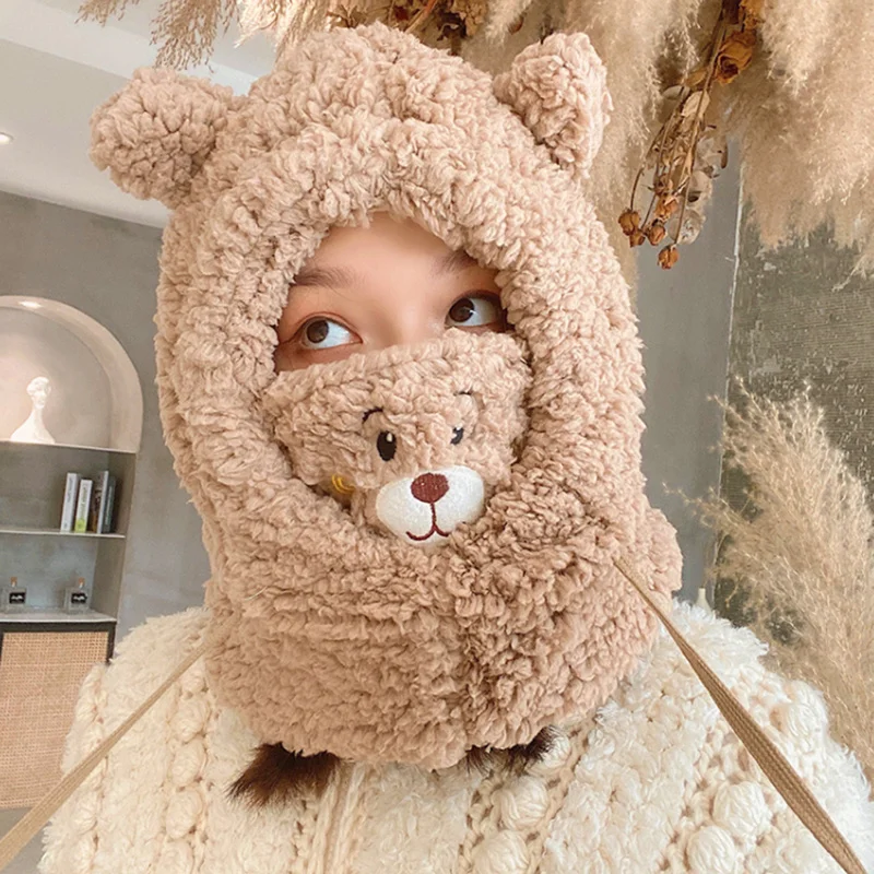 Gorro de cordero con orejas de oso