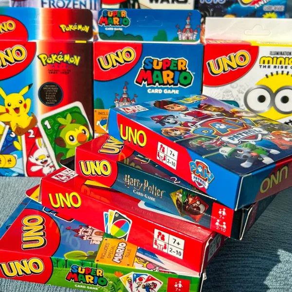 Imagen Del Producto ¡Uno Flip! Pokemon: El Juego De Mesa Que Te Hará Voltear La Diversión | Compra Online En Tiendafiable