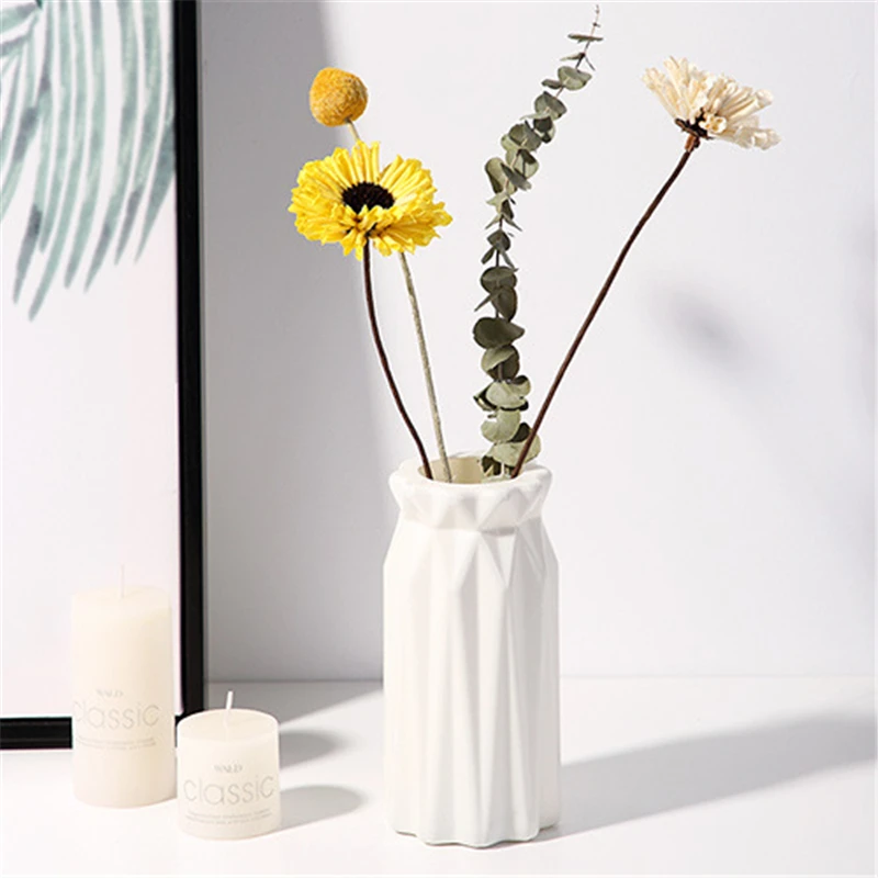 Florero de imitación de cerámica: elegante decoración para el hogar