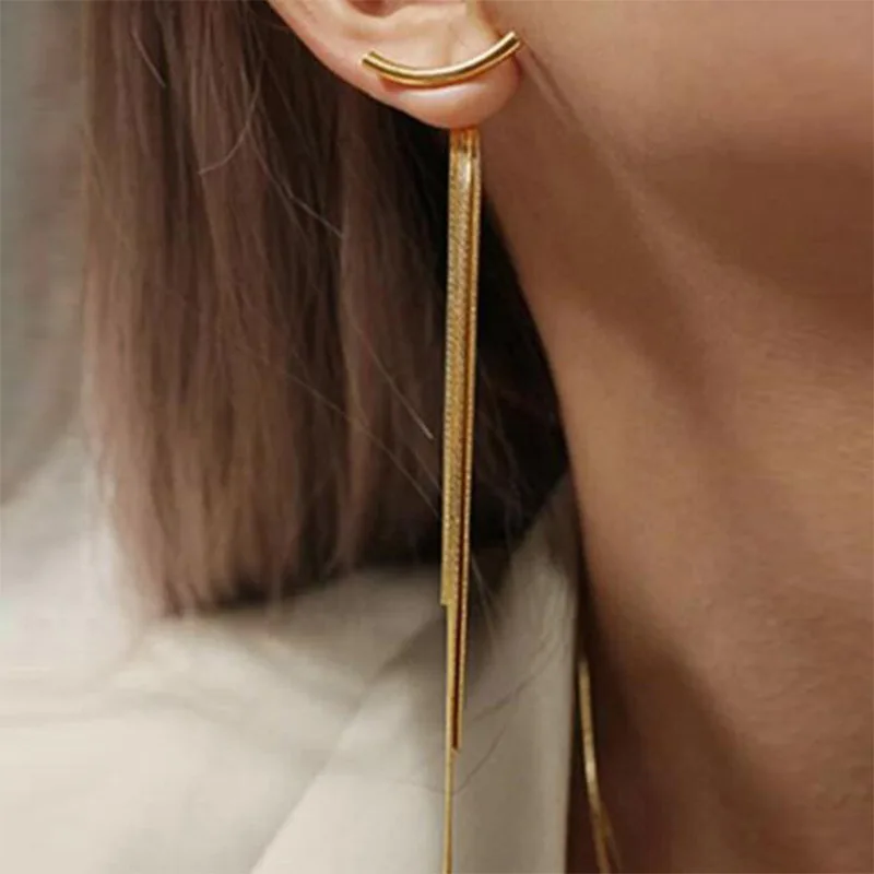 Pendientes colgantes de corazón y estrella: elegancia femenina