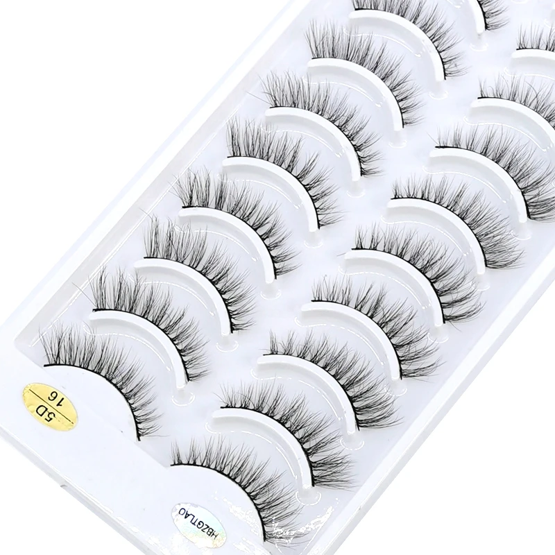 Pestañas postizas largas y naturales: realza tu mirada al instante