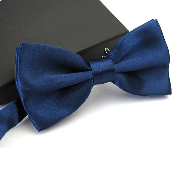 Imagen Del Producto Pajarita Clásica Para Hombre Y Adulto: Elegancia Atemporal | Compra Online En Tiendafiable
