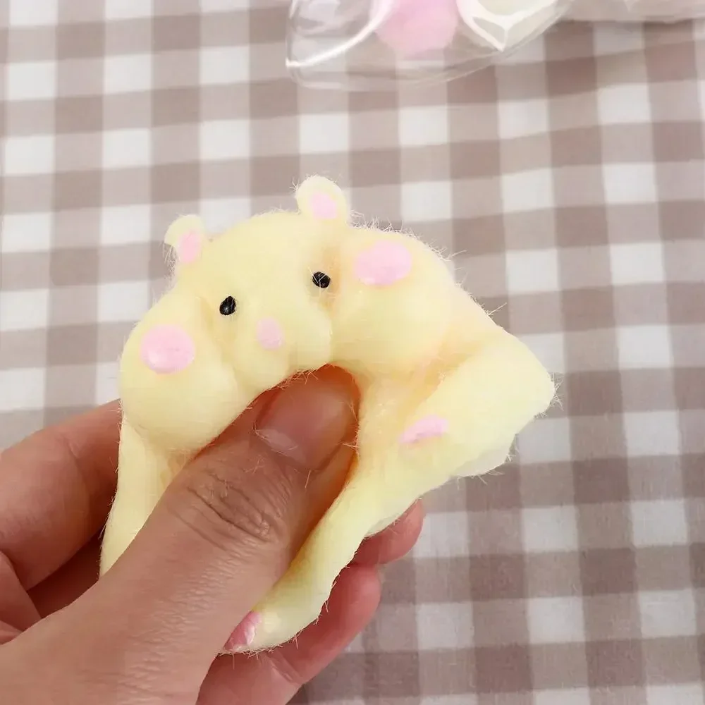 Favores De Fiesta: Lindo Juguete De Hámster De Silicona Para Apretar Favores De Fiesta: Lindo Juguete De Hámster De Silicona Para Apretar
