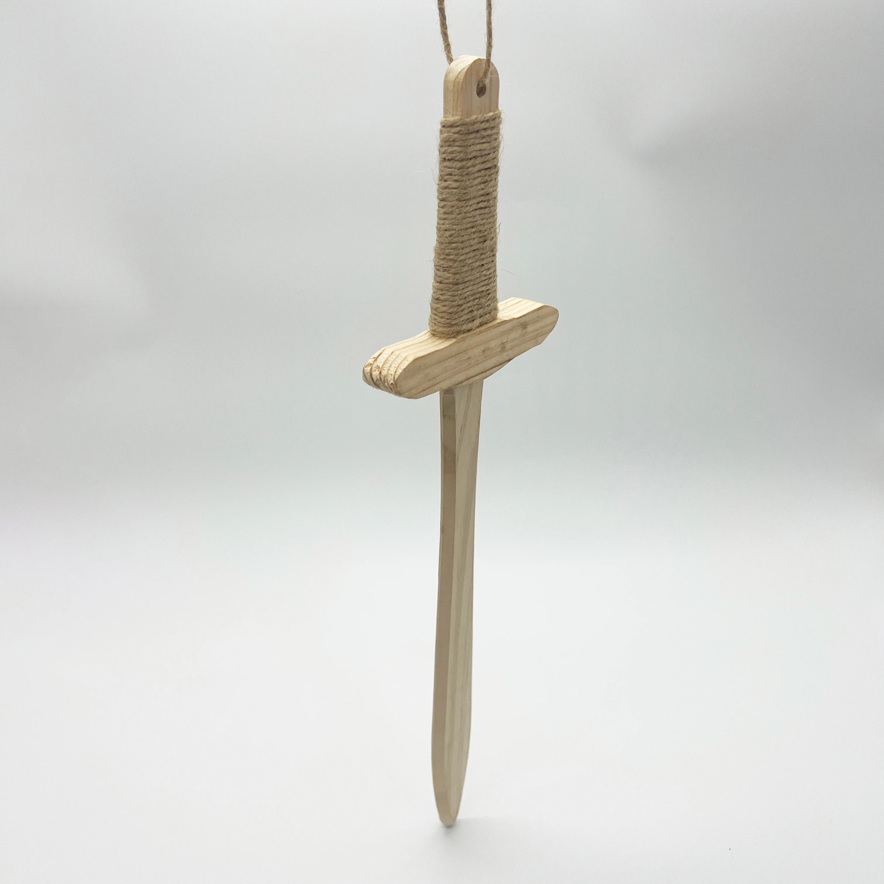Espada De Madera Para Aventuras Imaginarias