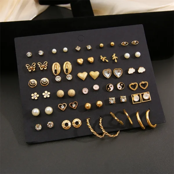 Imagen del producto pendientes 40 unids | Compra online en Tiendafiable