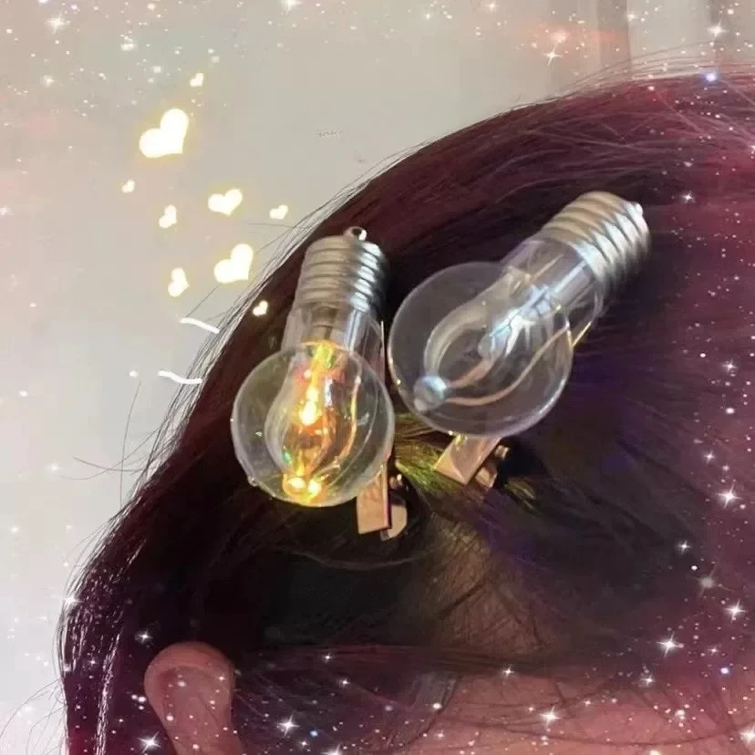 Eclipsa Con Estilo: Pinzas Innovadoras Para Transformar Tu Cabello