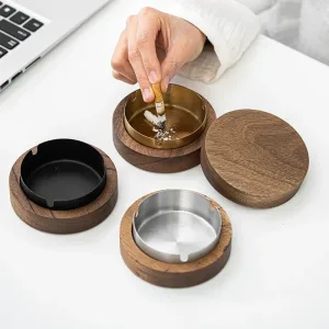 Imagen del producto Cenicero de madera con tapa fácil de limpiar | Compra online en Tiendafiable