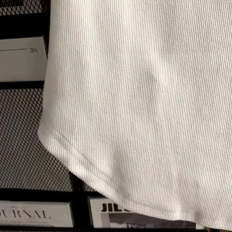 T-Shirt Exclusiva Para Mujer Con Diseño Bordado Únic