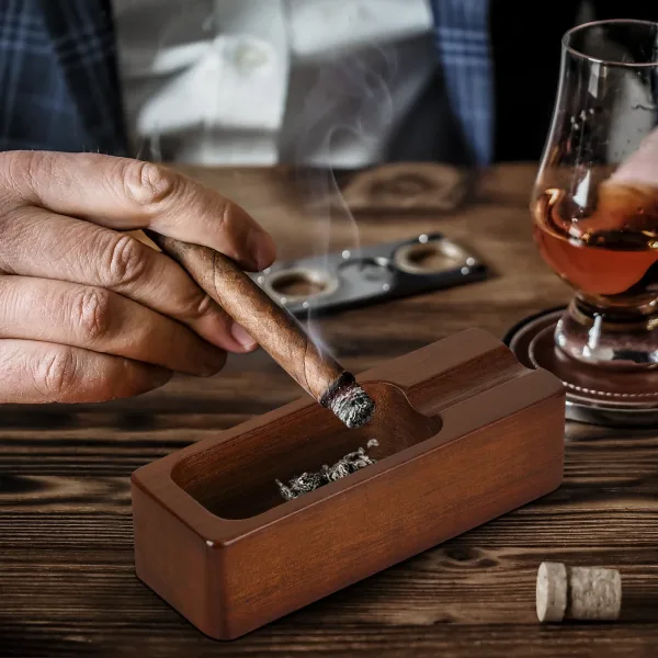 Cenicero Para Cigarros De Madera De Viaje Portátil
