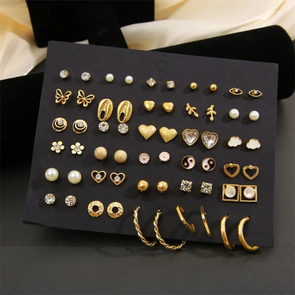 Imagen del producto pendientes 40 unids | Compra online en Tiendafiable