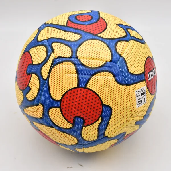 Imagen Informativa: Balón De Fútbol Profesional De Alta Calidad Y Resistente | Tiendafiable