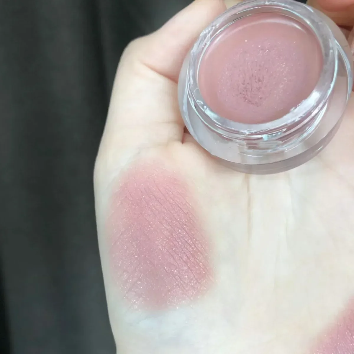 Eficaz Crema De Sombra De Ojos De Larga Duración Eficaz Crema De Sombra De Ojos De Larga Duración