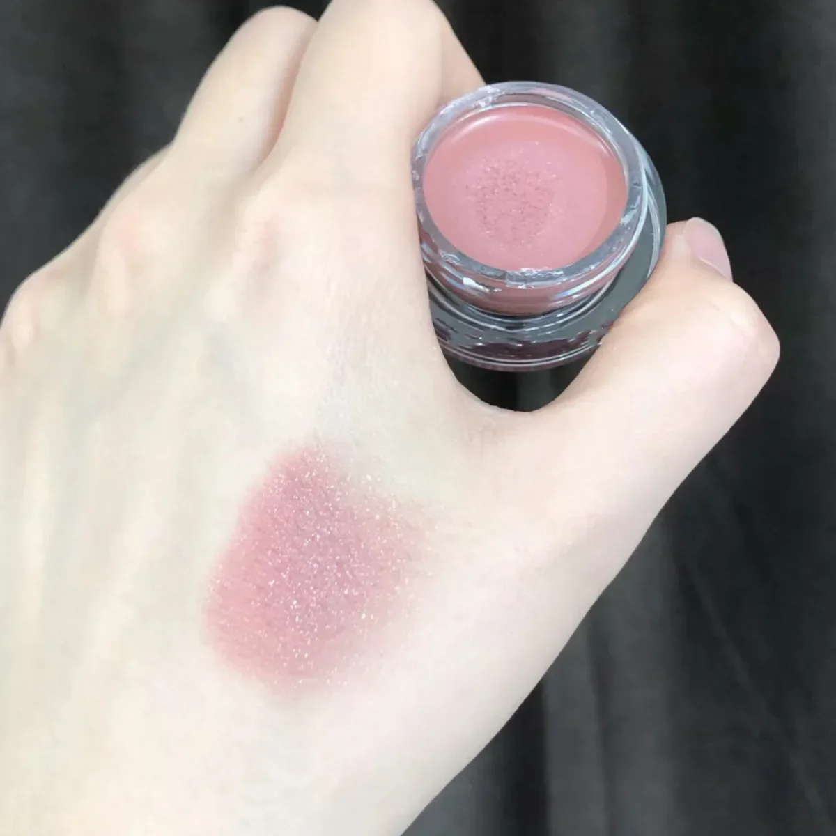 Eficaz Crema De Sombra De Ojos De Larga Duración Eficaz Crema De Sombra De Ojos De Larga Duración