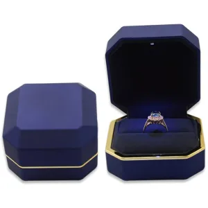 Imagen informativa: Caja de anillo de joyería con luz LED | Tiendafiable