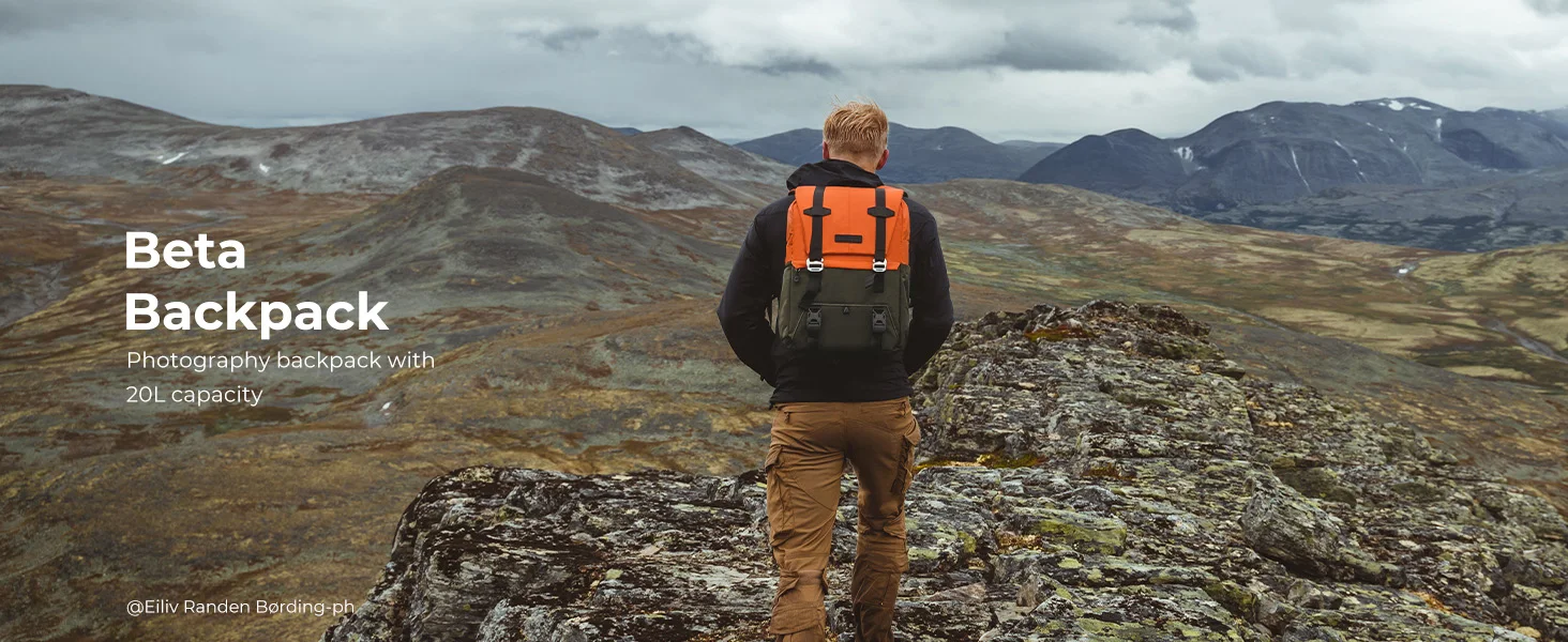 Mochila de viaje ergonómica para cámaras: el compañero perfecto para tus aventuras al aire libre con trípode integrado para Sony, Canon y Nikon.